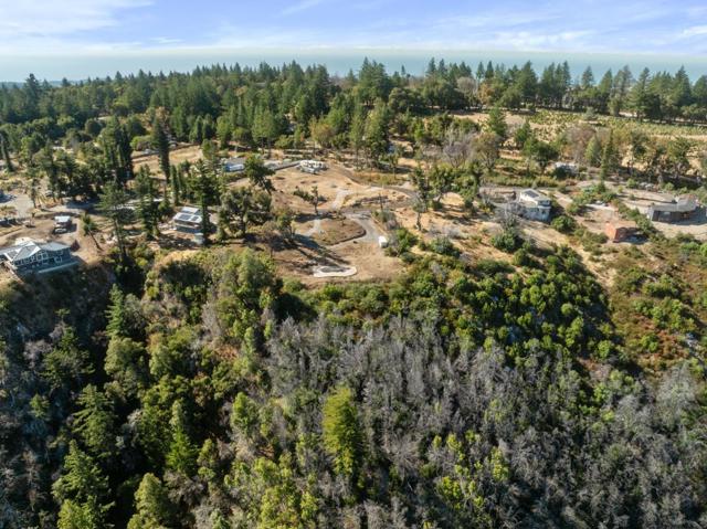 230 Braemoor Drive, Santa Cruz CA: https://media.crmls.org/mediaz/6102e19c-6ef3-455b-becc-0be224c7f0b4.jpg
