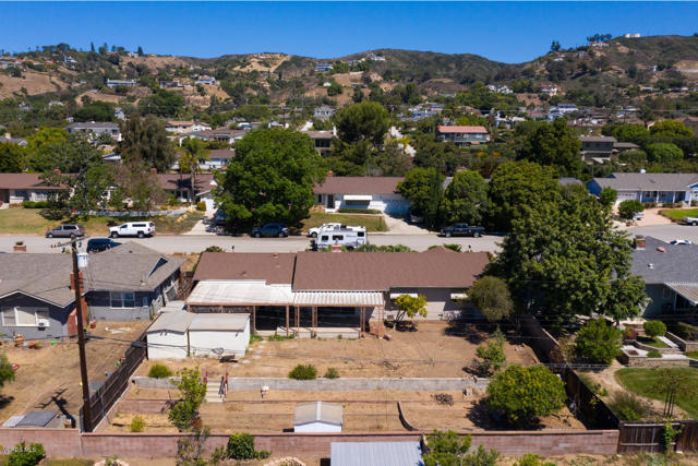 60 Natalie Way, Camarillo CA: https://media.crmls.org/mediaz/6103b970-9fe6-41a5-84bf-ea5cb773e62c.jpg