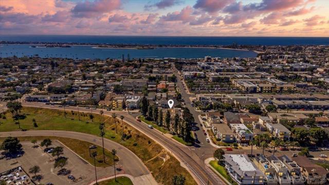 Image 0 of 22 For 3770 Crown Point  103