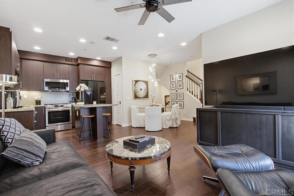 2115 Cosmo Way - photo 8