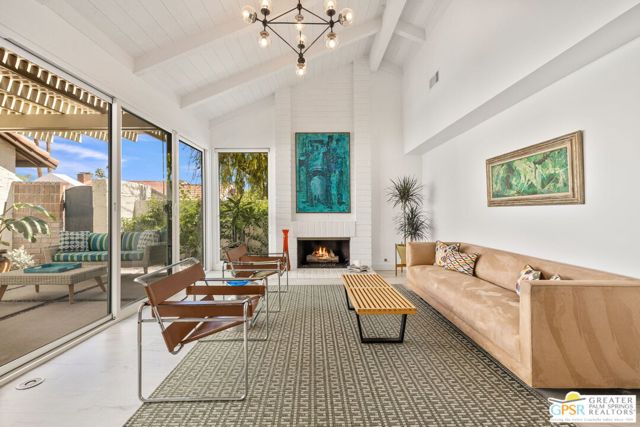 2550 East Miramonte Circle, A, Palm Springs