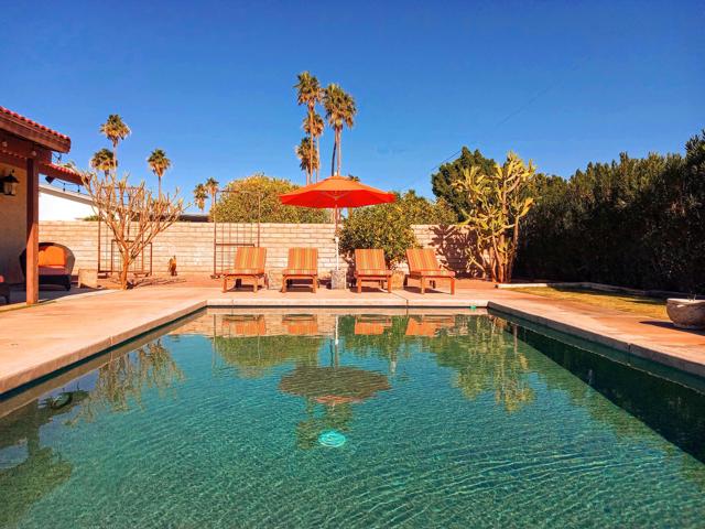 2200 E Acacia, Palm Springs CA: https://media.crmls.org/mediaz/6107653e-61c7-4ae9-8c7c-6005a8f3447d.jpg