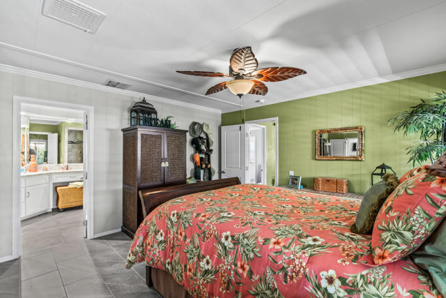 39231 Hidden Water Place, Palm Desert CA: https://media.crmls.org/mediaz/610abb9a-b596-4cd5-9ca7-f694728d3822.jpg