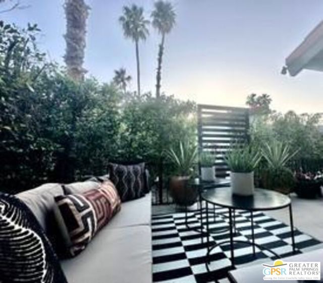 1311 N Primavera Drive, Palm Springs CA: https://media.crmls.org/mediaz/610b1a66-762e-4230-878b-d64a7c5c68f0.jpg