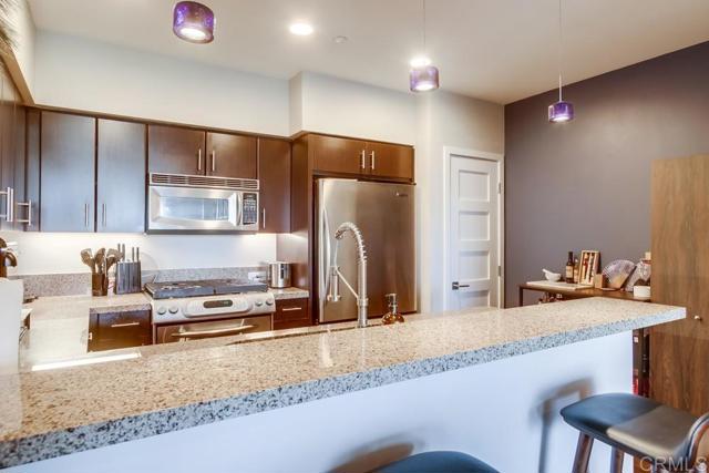 3740 Park Boulevard, San Diego CA: https://media.crmls.org/mediaz/610bd5c2-98d9-4e81-b089-0280bbba3599.jpg