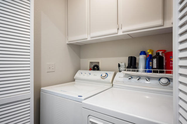 Image 23 of 43 For 49530 Lincoln Drive