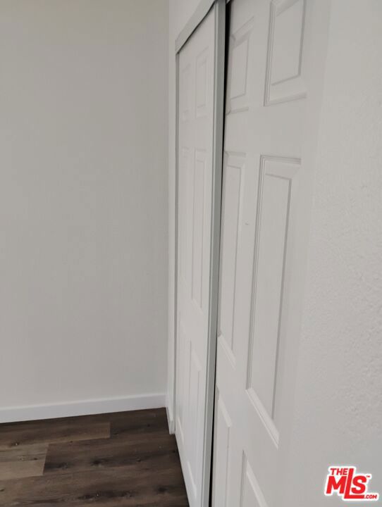 https://media.crmls.org/mediaz/610c8aca-4a61-4b7c-8d54-fc5b3136299e.jpg?preset=X-Large
