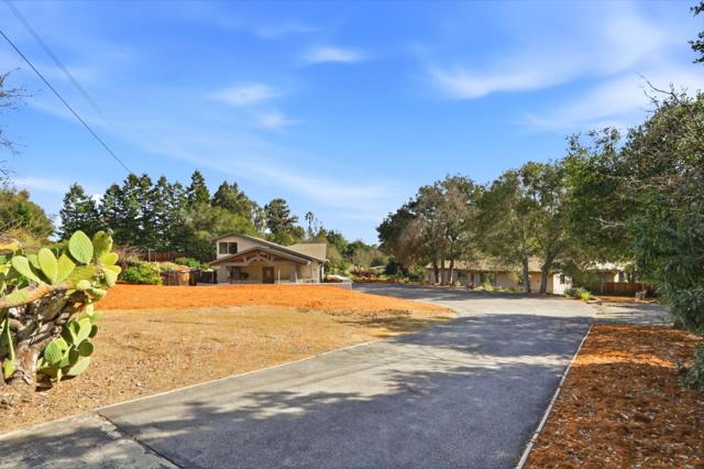 12387 Stonebrook Drive, Los Altos Hills CA: https://media.crmls.org/mediaz/610d8b68-774c-4248-adef-e11dd83bcc2f.jpg