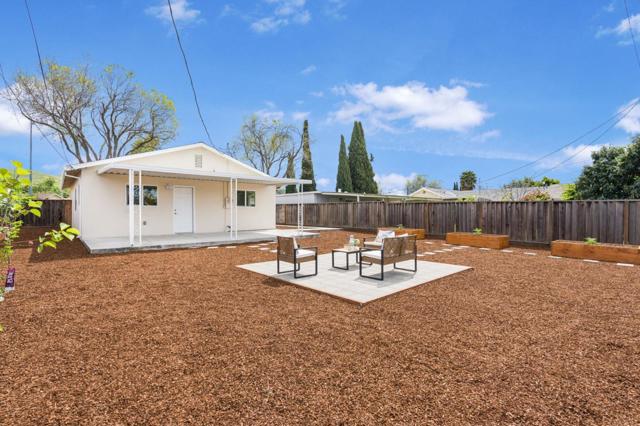 209 Carnegie Drive, Milpitas CA: https://media.crmls.org/mediaz/610e7c7c-f914-4ff2-a4a9-a4c221cb4d6e.jpg