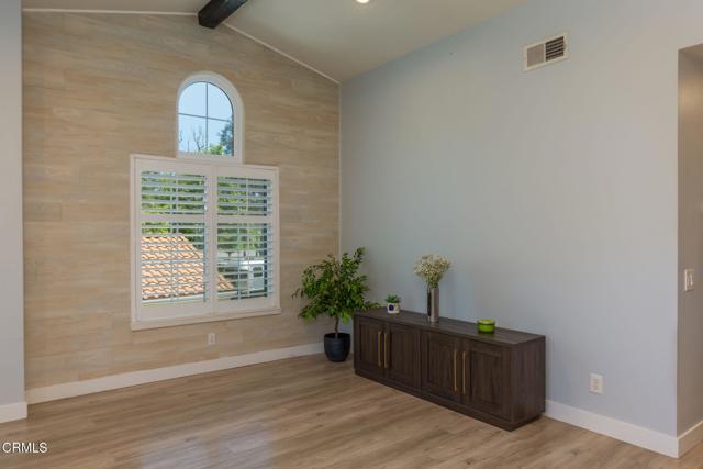 5684 Recodo Way, Camarillo CA: https://media.crmls.org/mediaz/610ea8d6-e944-4271-ba2e-5a20551c1074.jpg