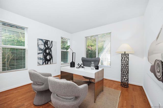 15363 Falcon Crest Ct, San Diego CA: https://media.crmls.org/mediaz/610eb229-834a-480b-bf0a-ddd11c4241cf.jpg