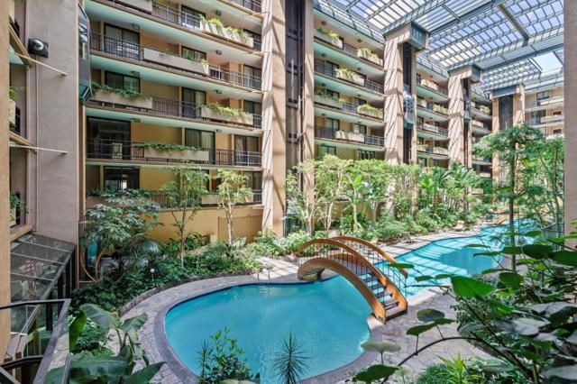 555 Laurel Avenue, San Mateo CA: https://media.crmls.org/mediaz/610fb7d4-ecca-438b-9fd7-69e6251604c2.jpg