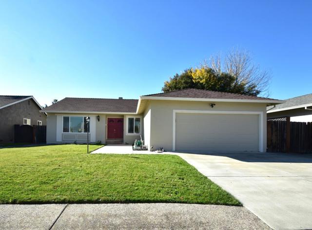 4407 Jonquil Drive, San Jose CA: https://media.crmls.org/mediaz/610fbb3b-0525-494d-b892-4c30259246c4.jpg