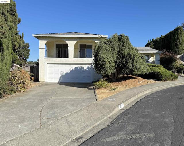 27 Barkley Court, Vallejo CA: https://media.crmls.org/mediaz/6110de37-6b6a-444e-bb23-1a212f13ee57.jpg