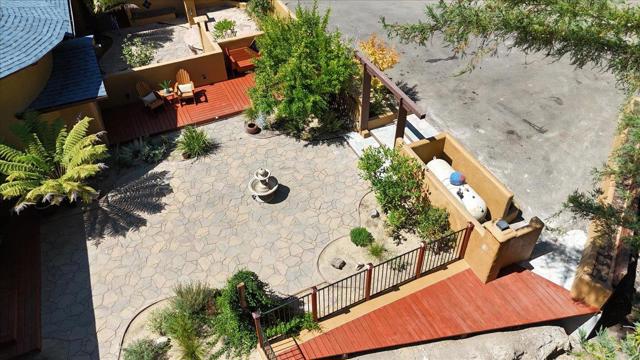 211 Hidden Lane, Santa Cruz CA: https://media.crmls.org/mediaz/6110ef15-0550-430e-beed-ba1f6b14d5cc.jpg