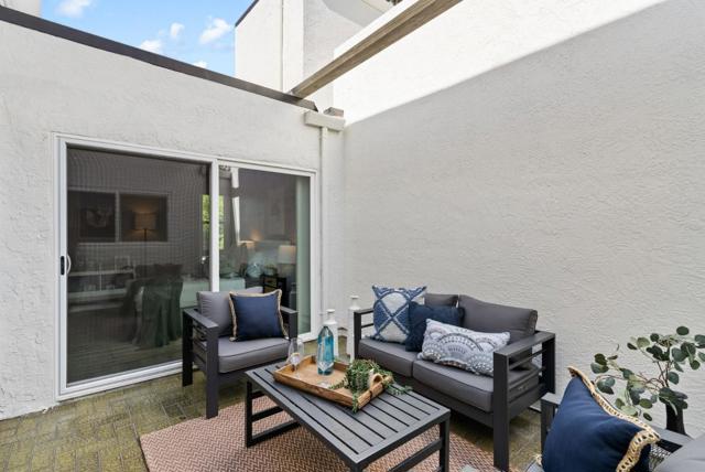 1919 Alameda De Las Pulgas, San Mateo CA: https://media.crmls.org/mediaz/6110fd23-e63b-43af-b2e7-142b11eec39f.jpg