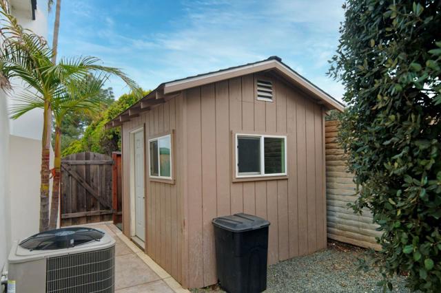 6769 Mount Leneve, San Jose CA: https://media.crmls.org/mediaz/6111a701-d763-43af-b653-27c9e5e812f6.jpg