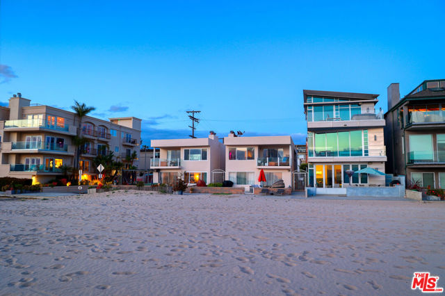 6405 Ocean Front Walk, Playa del Rey, California 90293, ,Multi-Family,For Sale,Ocean Front,24373493