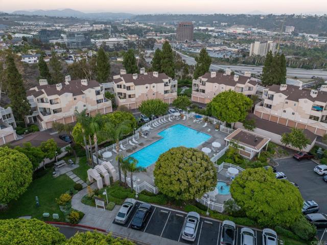 Detail Gallery Image 14 of 37 For 7228 Camino Degrazia #271,  San Diego,  CA 92111 - 3 Beds | 2 Baths
