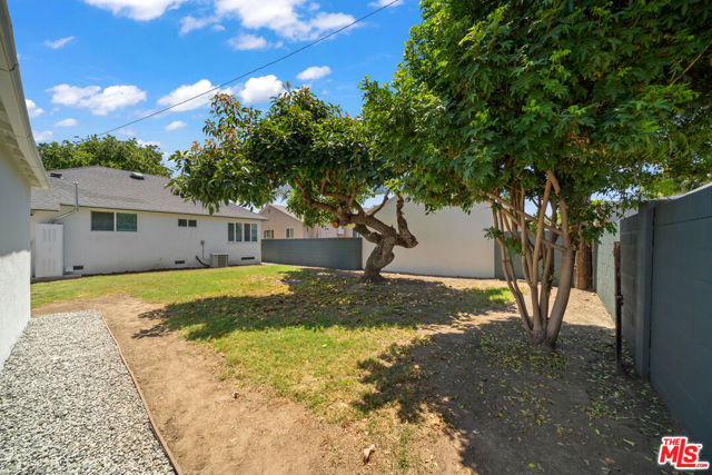 Image 3 for 6153 Castana Ave, Lakewood, CA 90712