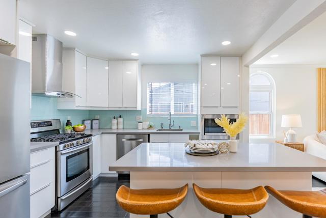 994 Pocatello Avenue, Sunnyvale CA: https://media.crmls.org/mediaz/6112aa4a-e6c7-470d-9bf3-e98b6ea72377.jpg
