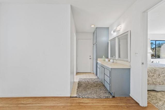 500 Valencia School Road, Aptos CA: https://media.crmls.org/mediaz/611443a0-5ba7-4949-87d4-945178aa59c9.jpg