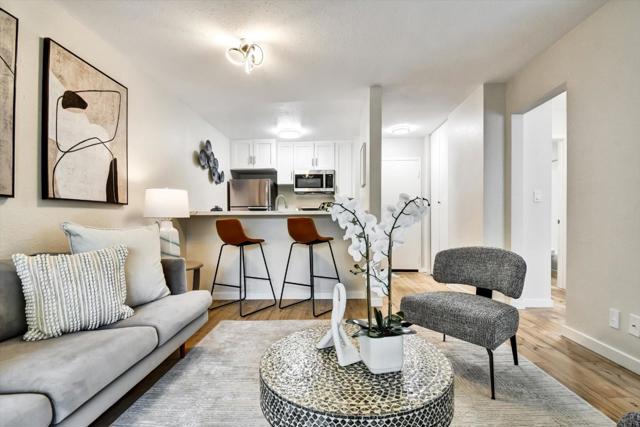 397 Imperial Way, Daly City CA: https://media.crmls.org/mediaz/61144f89-02df-4b04-aa34-e710a86298d5.jpg