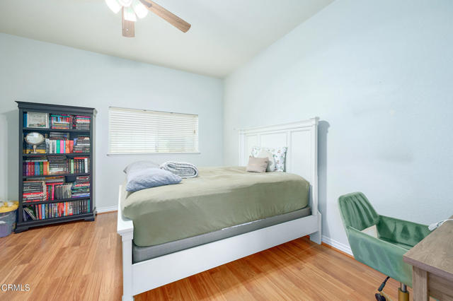 2207 Terra Bella Lane, Camarillo CA: https://media.crmls.org/mediaz/611642b5-738a-48df-bdaf-694ea5a11b9a.jpg