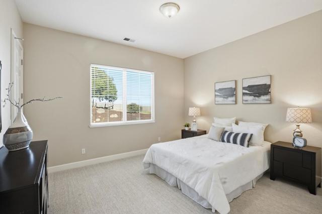 979 Via Rodriguez, San Juan Bautista CA: https://media.crmls.org/mediaz/61170f29-21ac-4f42-8829-bffb85eceb4c.jpg