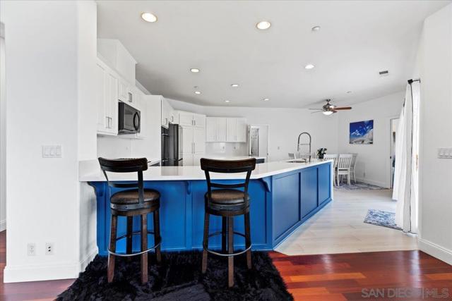 31252 North Star Way, Valley Center CA: https://media.crmls.org/mediaz/61179af1-7a3e-485c-bba8-f40f6ac9fe58.jpg