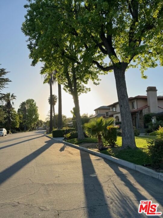 115 W Floral Avenue, Arcadia CA: https://media.crmls.org/mediaz/611a4234-d21f-4833-a078-686a3e39578c.jpg