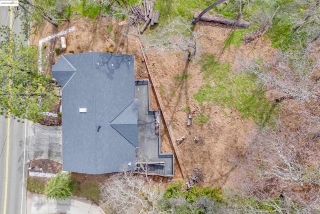 16806 Brewer Rd, Grass Valley CA: https://media.crmls.org/mediaz/611ac96f-3092-4884-855a-e3355643be23.jpg