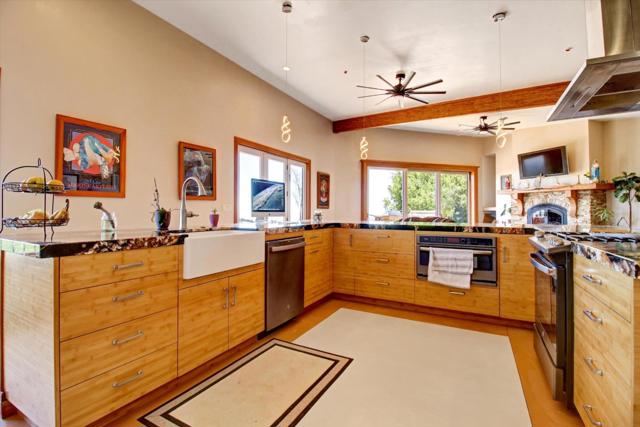 30005 Summit Road, Los Gatos CA: https://media.crmls.org/mediaz/611afcd4-6734-4922-9d98-18e1ce463e91.jpg