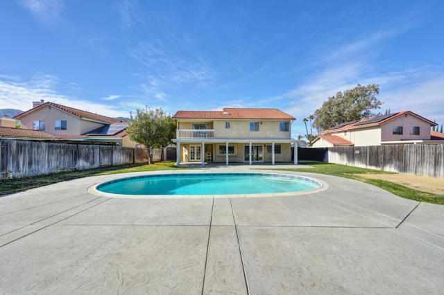 45478 Masters Drive, Temecula CA: https://media.crmls.org/mediaz/611b36fb-3d90-4ae5-8f41-74d4d91c4092.jpg