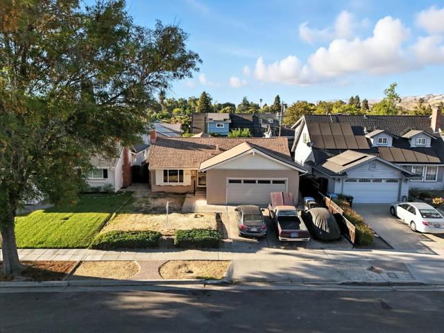 271 Bieber Drive, San Jose CA: https://media.crmls.org/mediaz/611bc0dc-4c4d-4c3f-98ba-77bef114a899.jpg