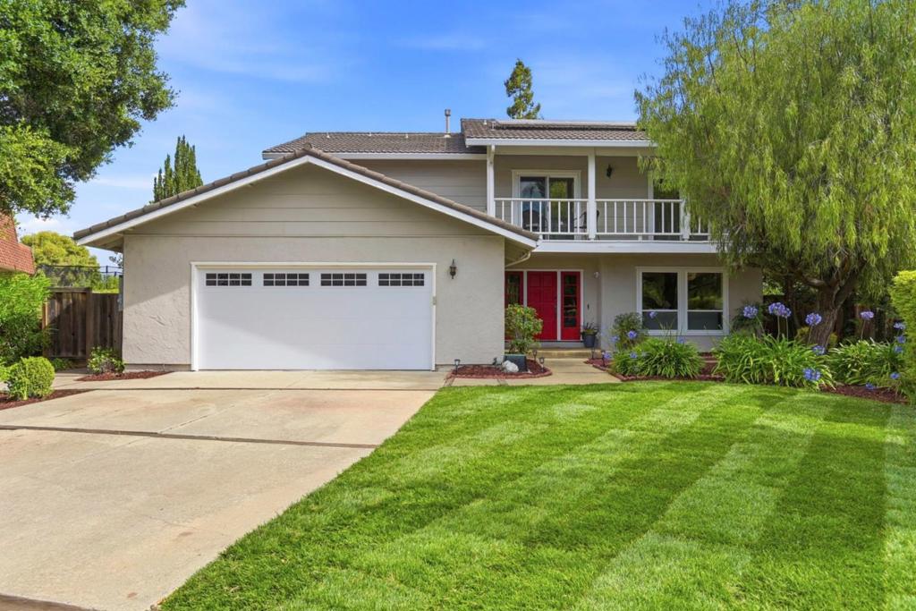 737 Ensign Way