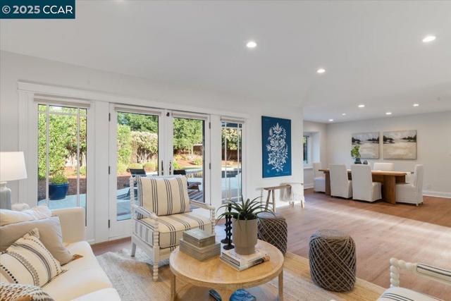 230 Vallecito Lane, Walnut Creek CA: https://media.crmls.org/mediaz/611c461f-dd2d-4634-961e-c1bce4c8882d.jpg
