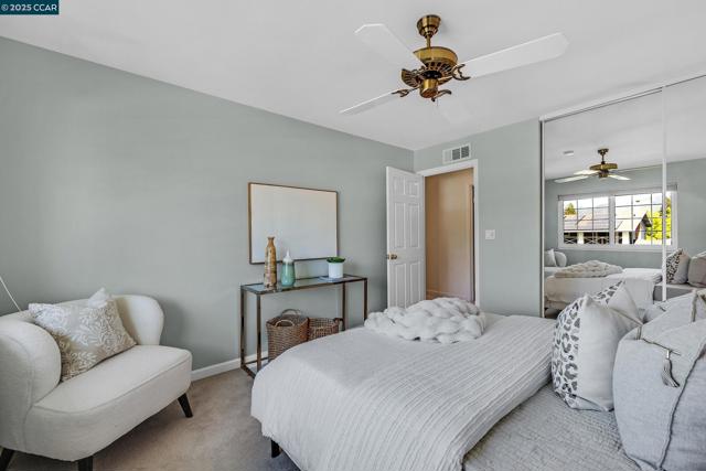 222 Scotts Mill Ct, Danville CA: https://media.crmls.org/mediaz/611d7e1f-9cb6-437d-9a6a-0c25e9c41868.jpg