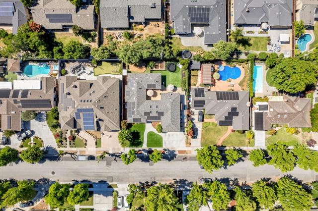 1151 Doralee Way, San Jose CA: https://media.crmls.org/mediaz/611dbcb9-2561-4f6c-9b56-e225c344f95d.jpg