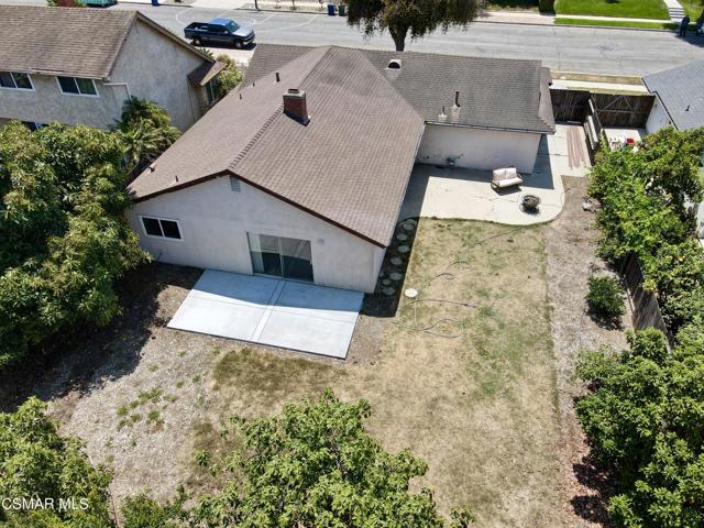 8123 Tiara Street, Ventura CA: https://media.crmls.org/mediaz/611e4f3f-c58e-446e-8b9d-f04750cafb28.jpg