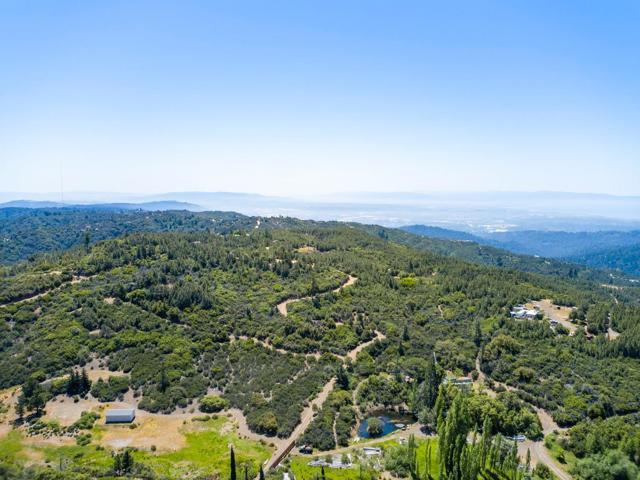 110 Silverline Road, Los Gatos CA: https://media.crmls.org/mediaz/611e83f3-022a-4120-bf06-45c8b312123d.jpg