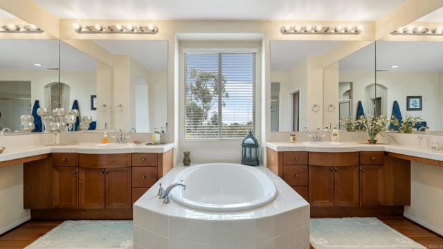 2225 David Place, Carlsbad CA: https://media.crmls.org/mediaz/611f8add-9448-4257-8aa4-b8e9efc81a4c.jpg