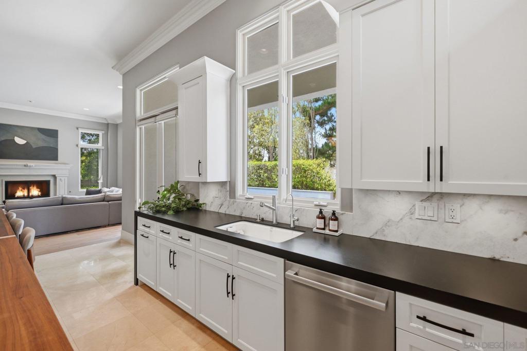 14004 Mercado Drive - photo 15