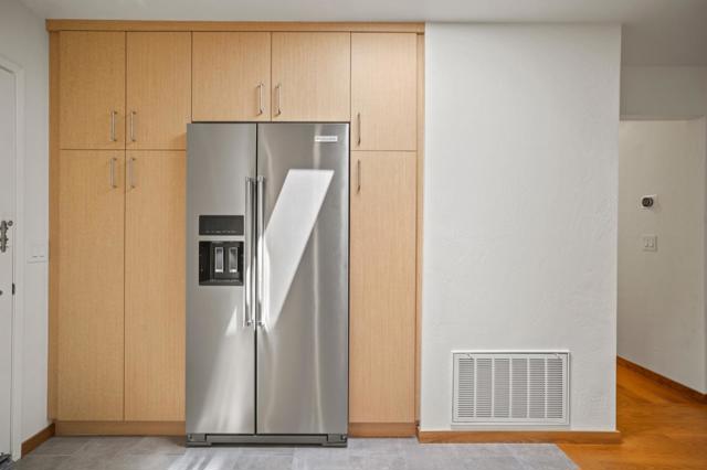 114 Hacienda Carmel, Carmel CA: https://media.crmls.org/mediaz/61201d0b-bf3f-4a0d-9752-e709bfbd83fa.jpg