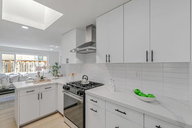 657 Coleraine Court, Sunnyvale CA: https://media.crmls.org/mediaz/6122947d-35ea-4afd-92c6-6cbf486b559e.jpg
