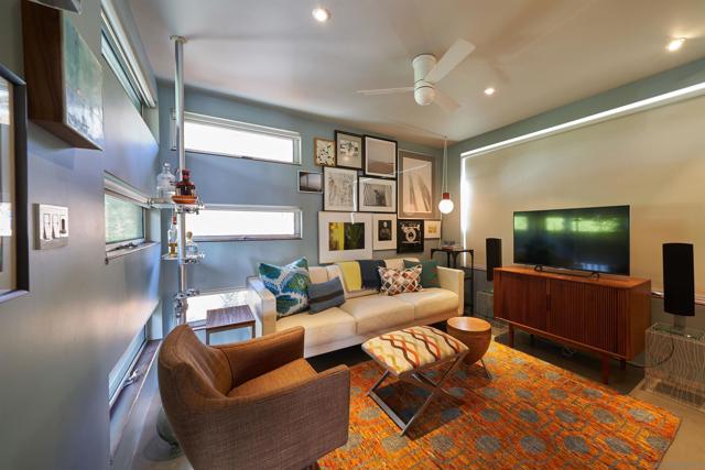 3929 Pringle street, San Diego CA: https://media.crmls.org/mediaz/6122d60f-43c9-4a20-a5f6-42b73b12c36f.jpg