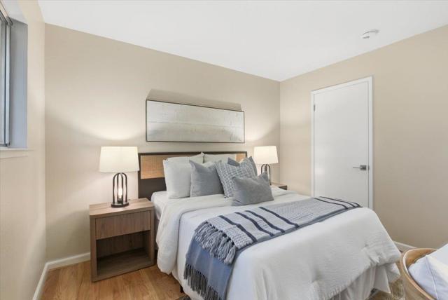 1542 Canna Court, Mountain View CA: https://media.crmls.org/mediaz/6123df1a-3da1-4a78-89ac-155e12639bcf.jpg