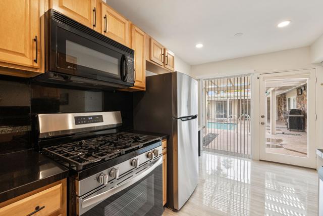 Image 52 of 69 For 1425 Via Soledad