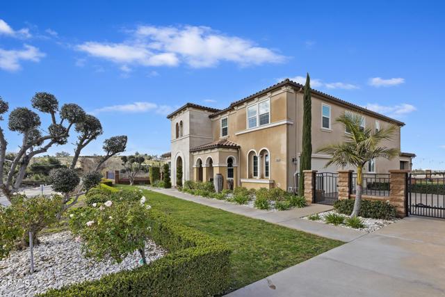 Detail Gallery Image 4 of 68 For 16094 Mariposa Ave, Riverside,  CA 92504 - 5 Beds | 4 Baths