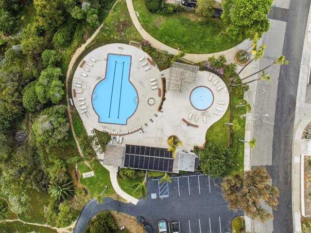 Detail Gallery Image 18 of 21 For 1089 Woodlake Drive, Cardiff By The Sea,  CA 92007 - 3 Beds | 3 Baths